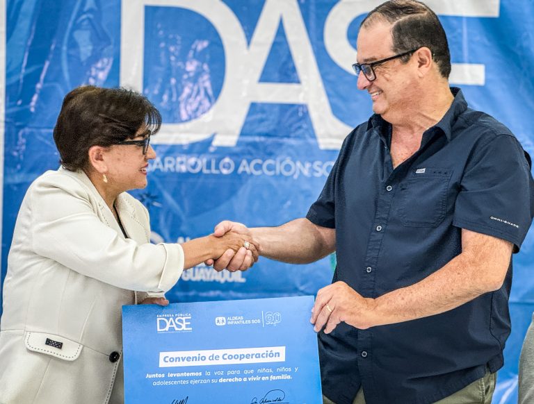 A favor de la niñez y juventud, la EP DASE firmó convenios con Aldeas Infantiles SOS e Incis Dental