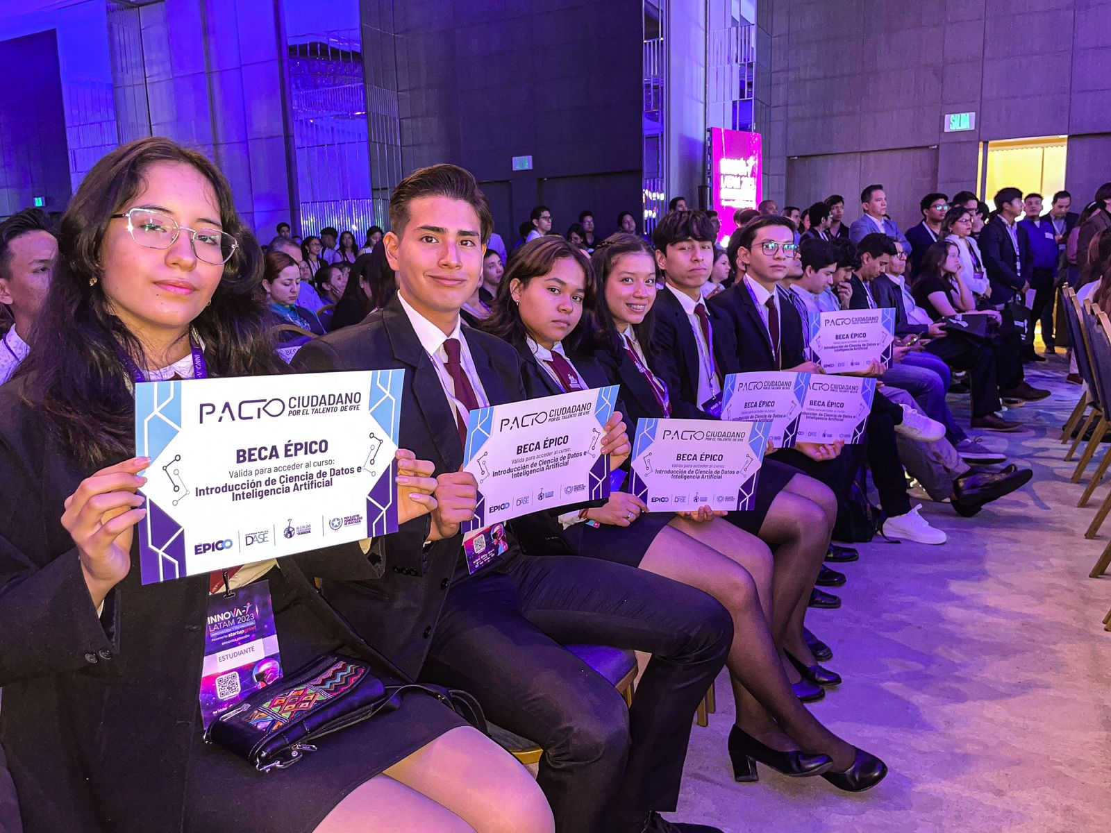 La EP DASE otorga 30 becas de Inteligencia Artificial a jóvenes ...