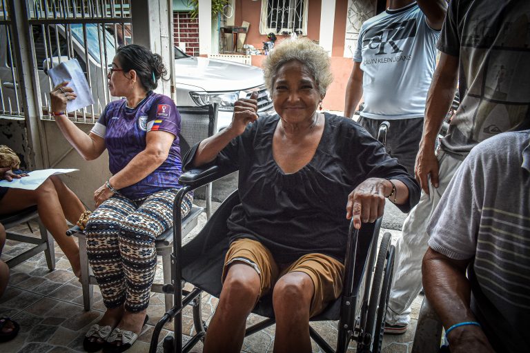 EP DASE dicta Taller de Salud Emocional a ciudadanos de sectores vulnerables