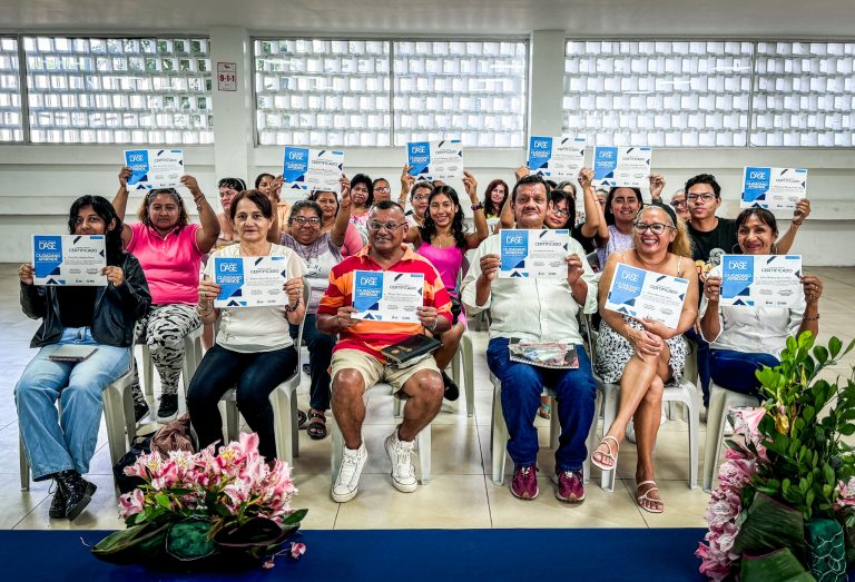 1667 Guayaquileños se certifican con el Programa Ciudadano Aprende de la EP DASE