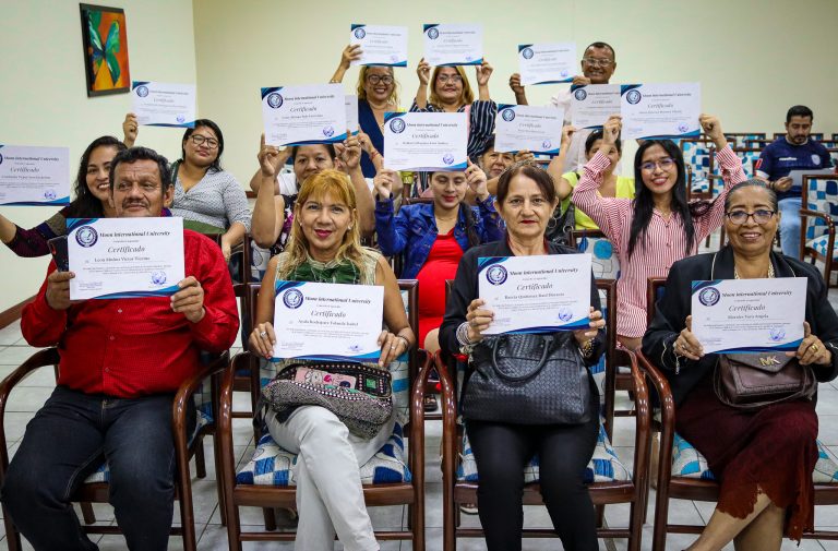 Networking Ciudadano Aprende: Casos de éxito motivan a los futuros emprendedores guayaquileños