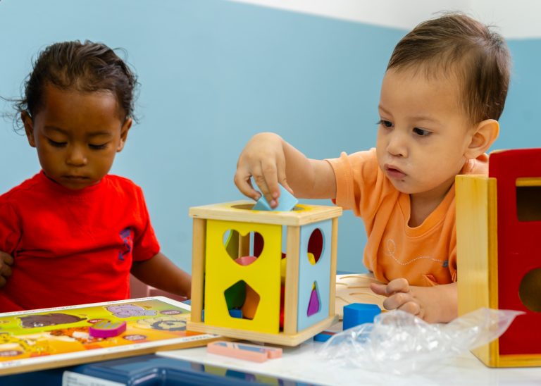 Guasmo recupera su Centro Infantil y ofrece atención gratuita a niños y niñas del sector