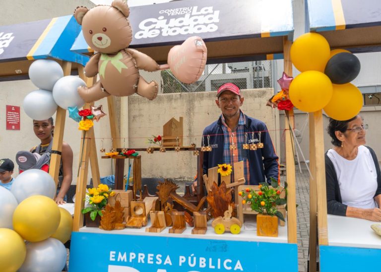 Alianza Burger King y DASE EP certifica a la comunidad de Chongón durante la Feria de Servicios Compartir Ciudadano
