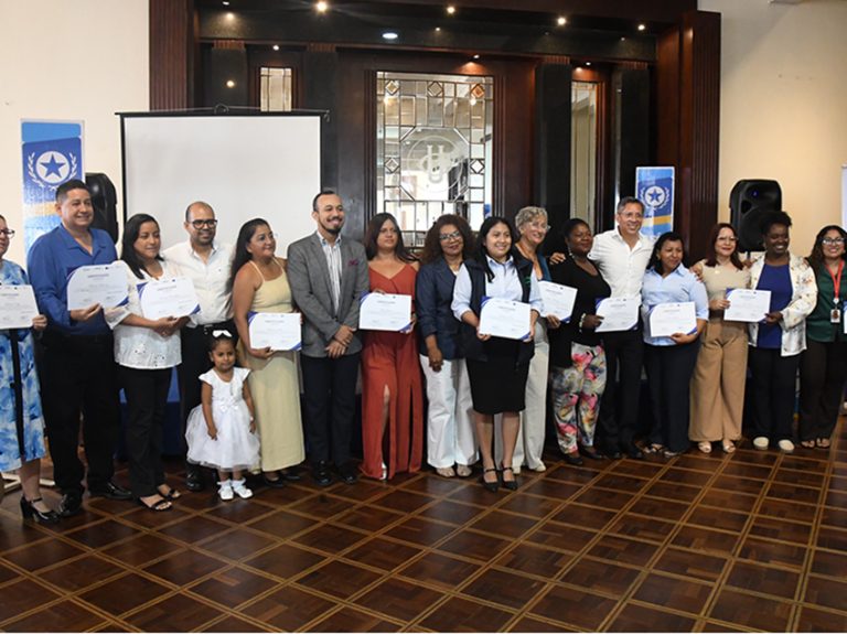 «Miles de Manos” promueve la convivencia de más de 163 familias en Guayaquil