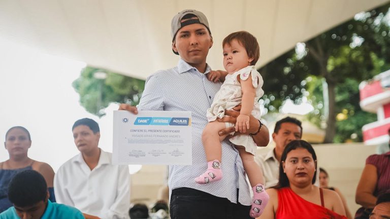 Con capacitación gratuita, DASE EP impulsa 450 nuevas historias de superación
