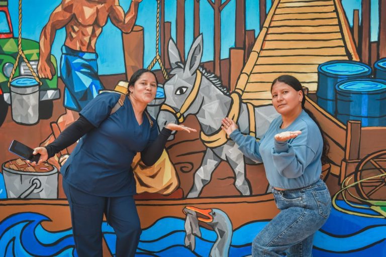 Murales Comunitarios con Realidad Aumentada transforman el arte urbano e integran innovación en los barrios de Guayaquil
