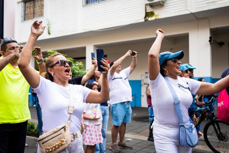 Familias y visitantes disfrutaron de una jornada de música y turismo en Ruta Centro
